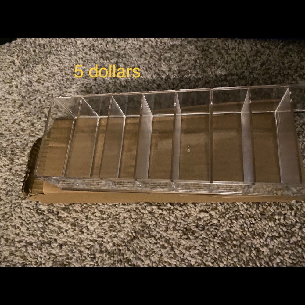 Stuff - Picture 16 of 16